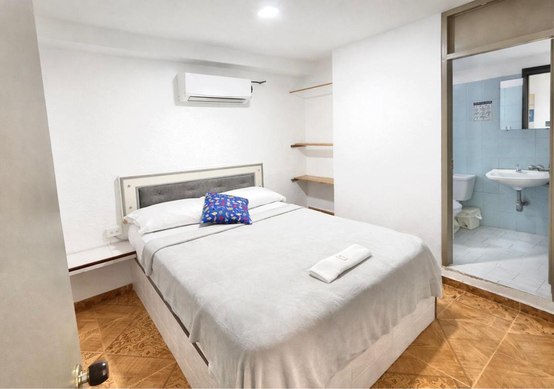 Hotel Ocean Blue Inn — Photos 1